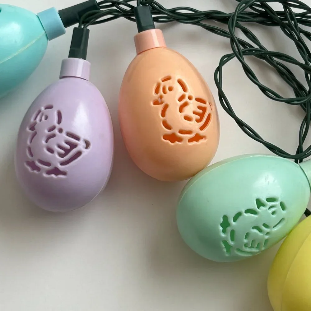 Happy Easter Blow Mold 10 Egg String Light Set Chick Duck Cutout Plastic Vintage